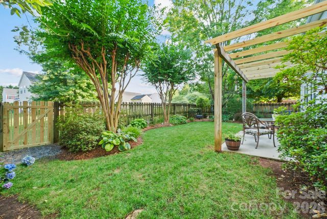 15926 Bubbling Branch Lane, Charlotte, NC 28273
