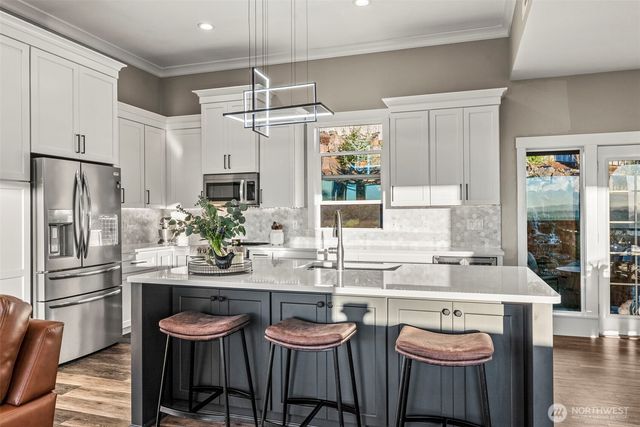 257 Curtis Drive, Longview, WA 98632