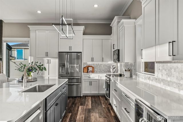 257 Curtis Drive, Longview, WA 98632