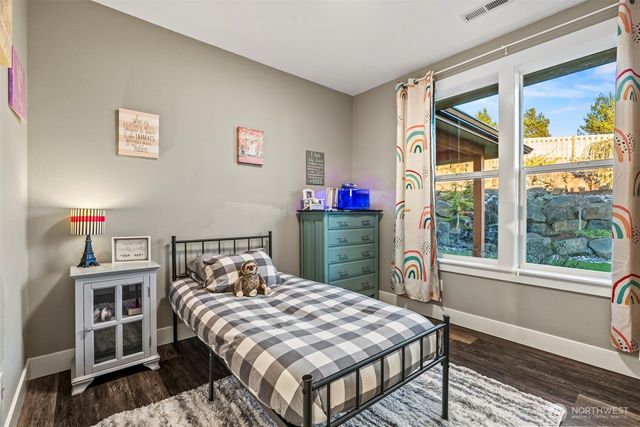 257 Curtis Drive, Longview, WA 98632