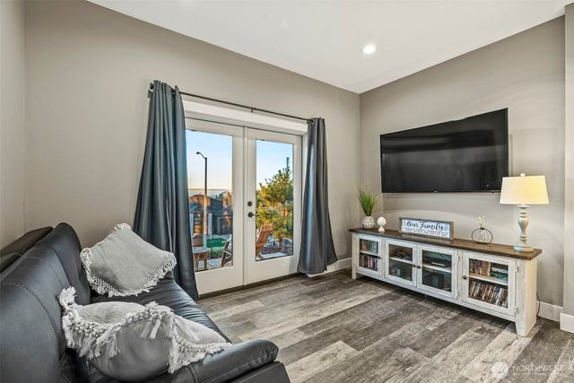 257 Curtis Drive, Longview, WA 98632