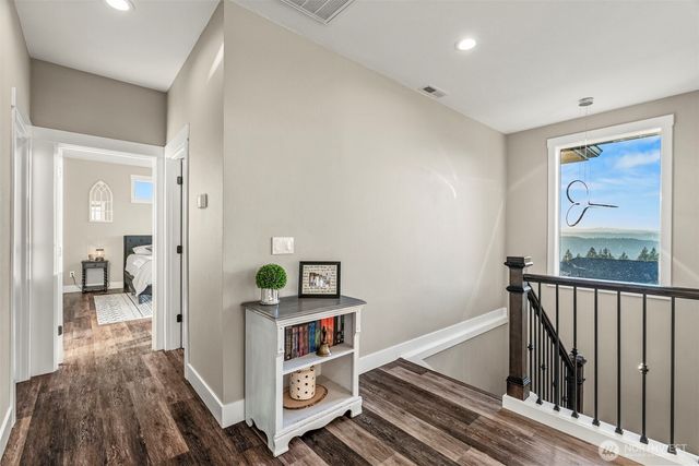 257 Curtis Drive, Longview, WA 98632