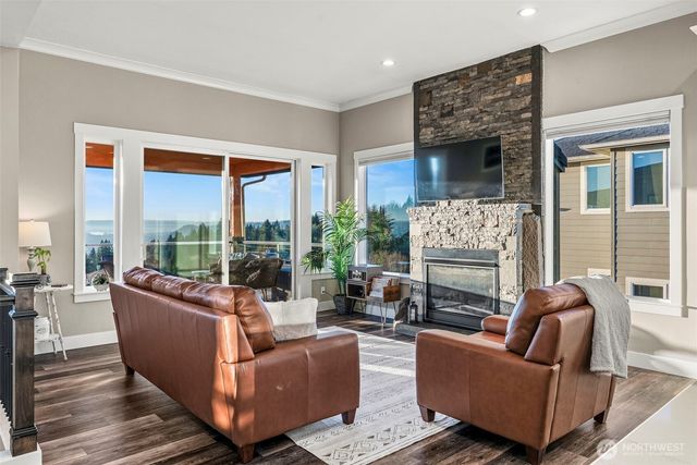 257 Curtis Drive, Longview, WA 98632