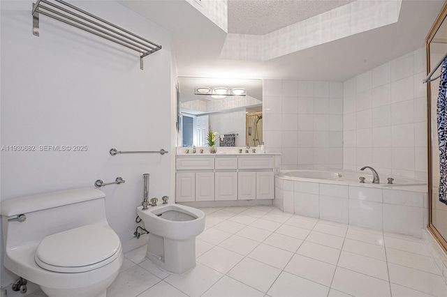 6301 SW Collins Ave 1605, Miami Beach, FL 33141