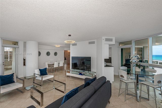 6301 SW Collins Ave 1605, Miami Beach, FL 33141