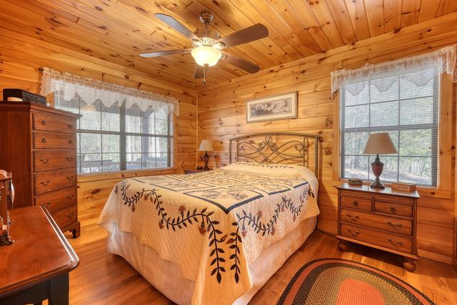 194 Dockery Ridge Road, Young Harris, GA 30582