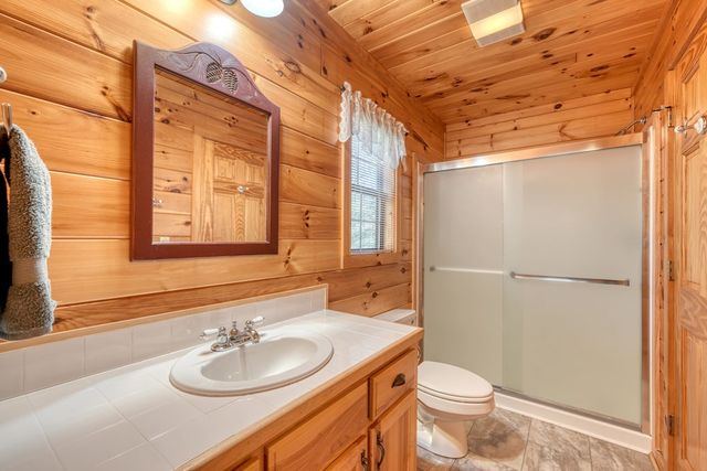 194 Dockery Ridge Road, Young Harris, GA 30582