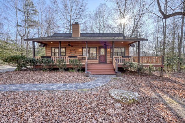 194 Dockery Ridge Road, Young Harris, GA 30582