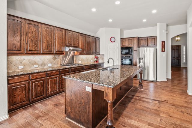 816 Owl Creek Drive, Murphy, TX 75094