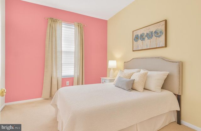 22 CLEARLAKE CT, Baltimore, MD 21234