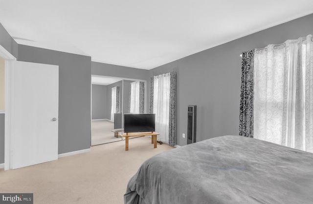 22 CLEARLAKE CT, Baltimore, MD 21234