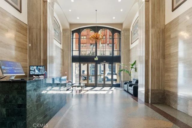 939 S Broadway 203, Los Angeles, CA 90015