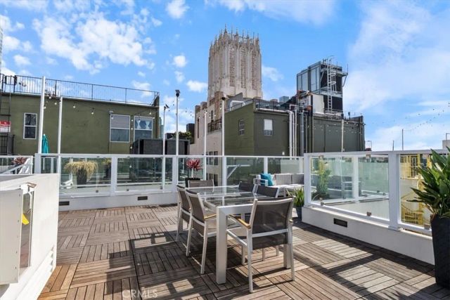 939 S Broadway 203, Los Angeles, CA 90015