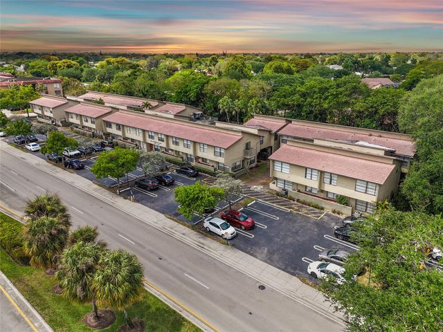 2590 Coral Springs Dr 90, Coral Springs, FL 33065