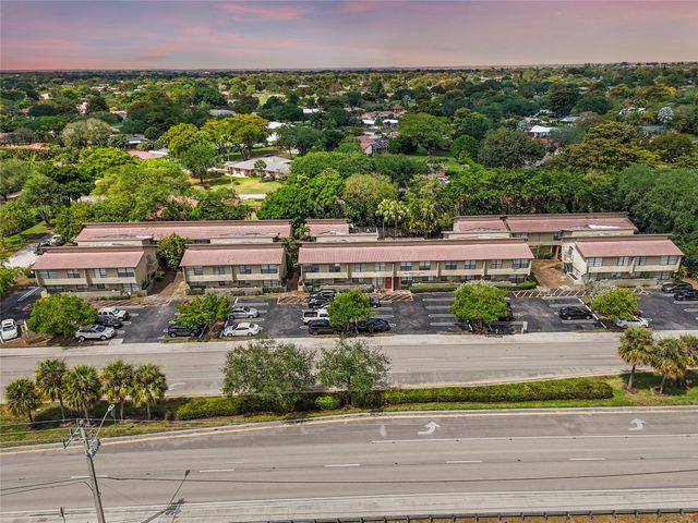 2590 Coral Springs Dr 90, Coral Springs, FL 33065