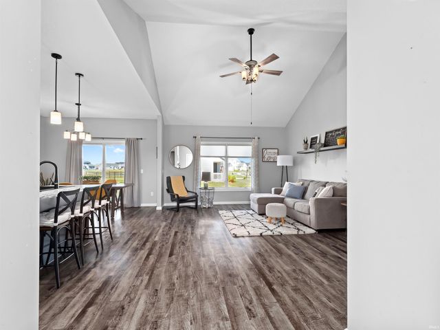 13572 Palmetto Pass, Fort Wayne, IN 46814