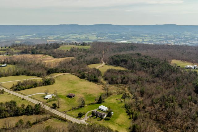 35290 Sr 30, Pikeville, TN 37367