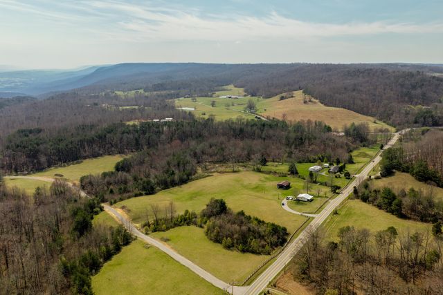 35290 Sr 30, Pikeville, TN 37367