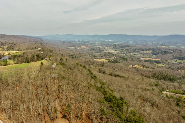 35290 Sr 30, Pikeville, TN 37367