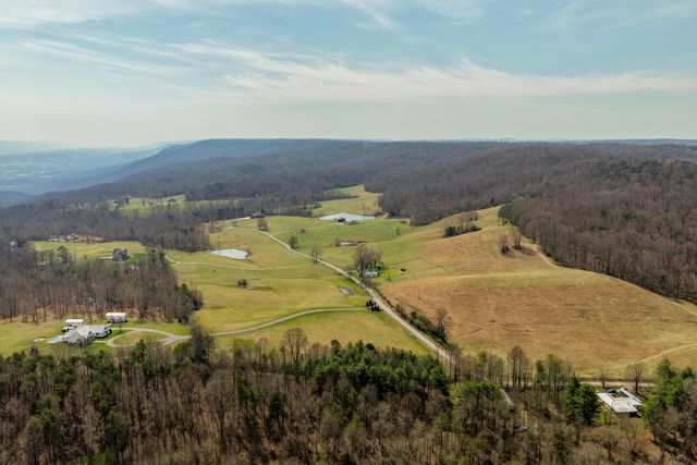 35290 Sr 30, Pikeville, TN 37367