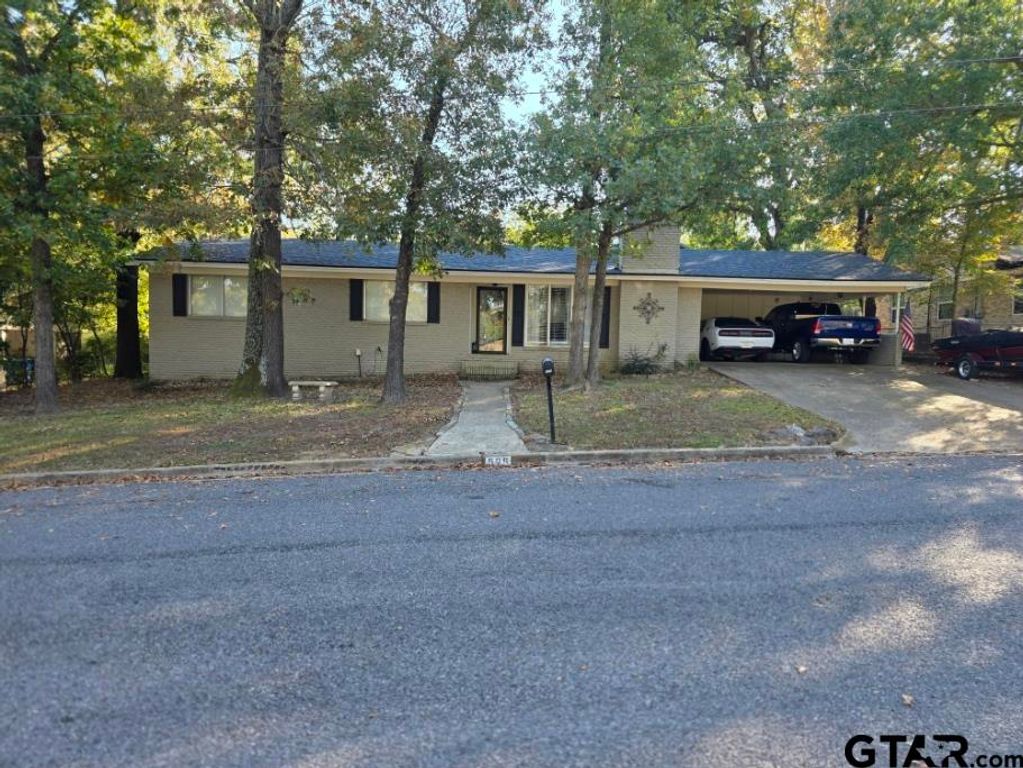 505 Colonial, Athens, TX 75751