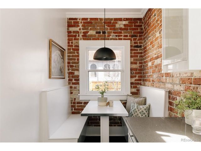 2218 Cherry St, Denver, CO 80207