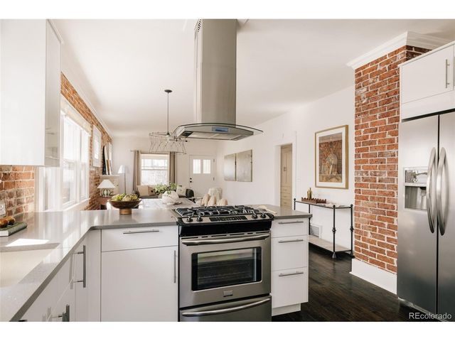 2218 Cherry St, Denver, CO 80207