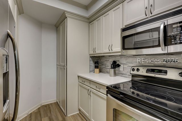 21 S Forest Beach Dr Apt 236, Hilton Head Island, SC 29928