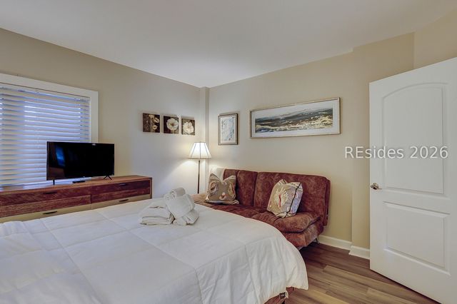 21 S Forest Beach Dr Apt 236, Hilton Head Island, SC 29928