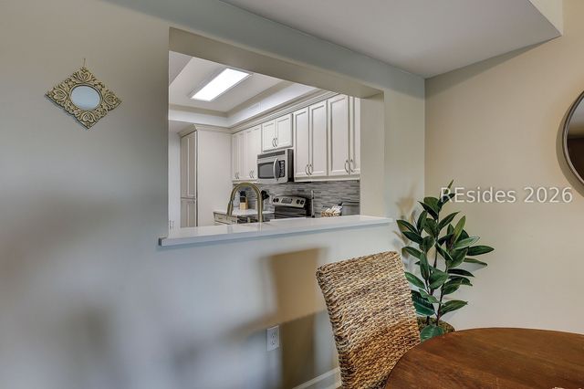 21 S Forest Beach Dr Apt 236, Hilton Head Island, SC 29928