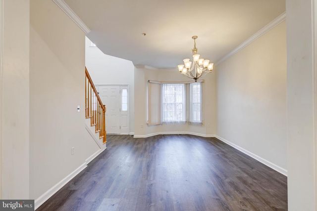 100 FOREST DR, Piscataway, NJ 08854