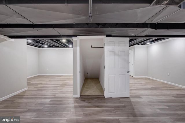 100 FOREST DR, Piscataway, NJ 08854