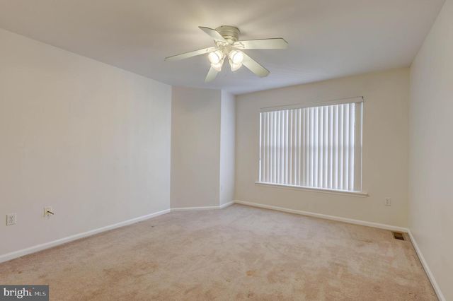 100 FOREST DR, Piscataway, NJ 08854