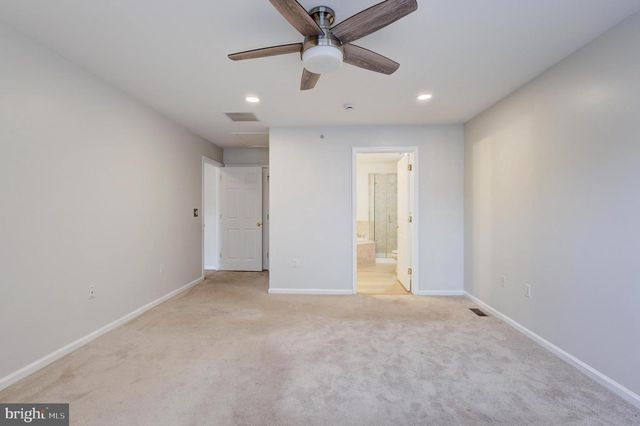 100 FOREST DR, Piscataway, NJ 08854