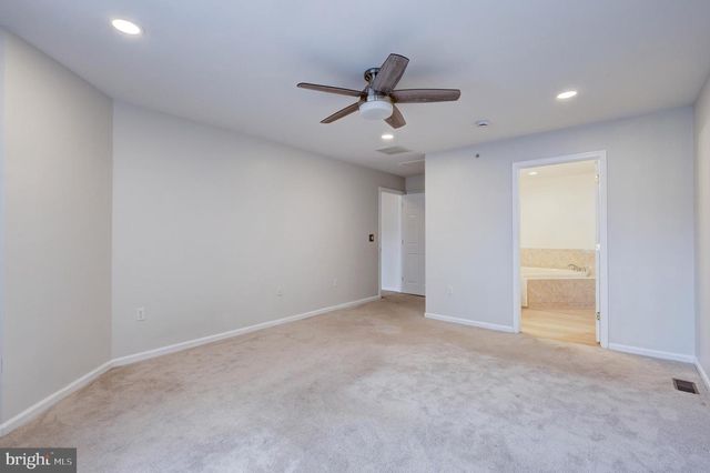 100 FOREST DR, Piscataway, NJ 08854