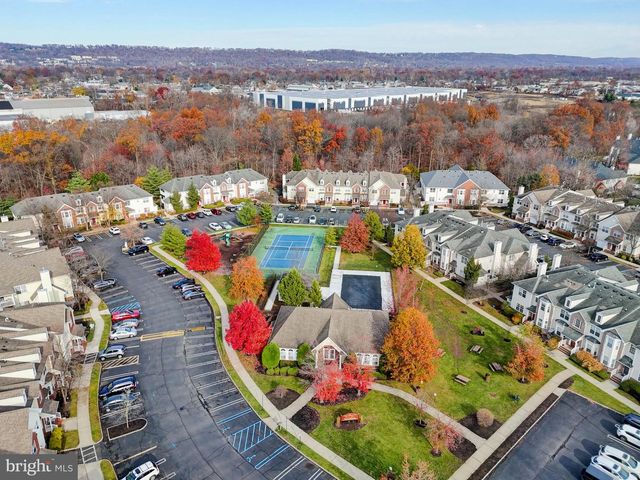 100 FOREST DR, Piscataway, NJ 08854