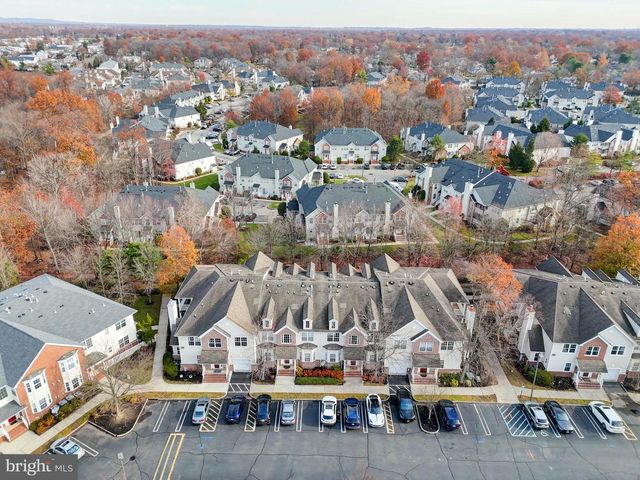 100 FOREST DR, Piscataway, NJ 08854