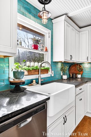 10816 168th Avenue, Grand Haven, MI 49417