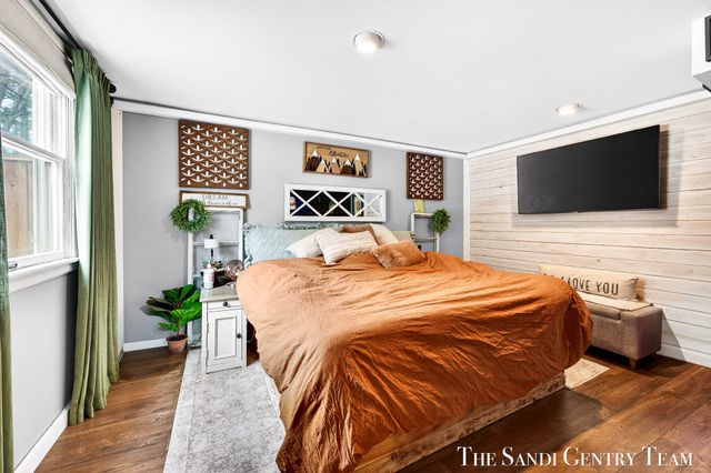 10816 168th Avenue, Grand Haven, MI 49417