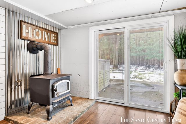 10816 168th Avenue, Grand Haven, MI 49417