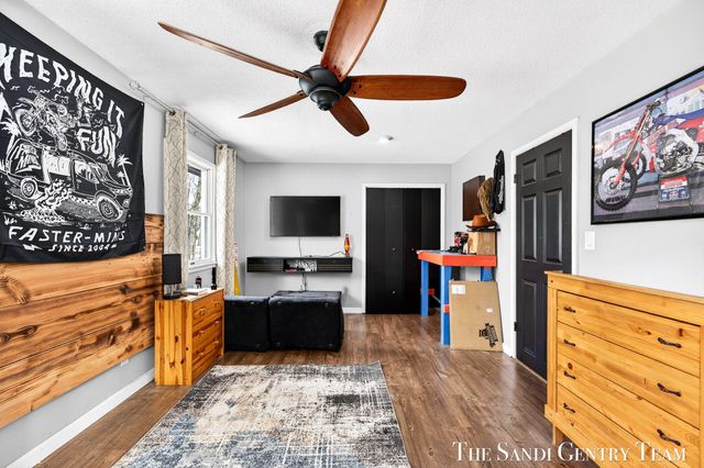 10816 168th Avenue, Grand Haven, MI 49417