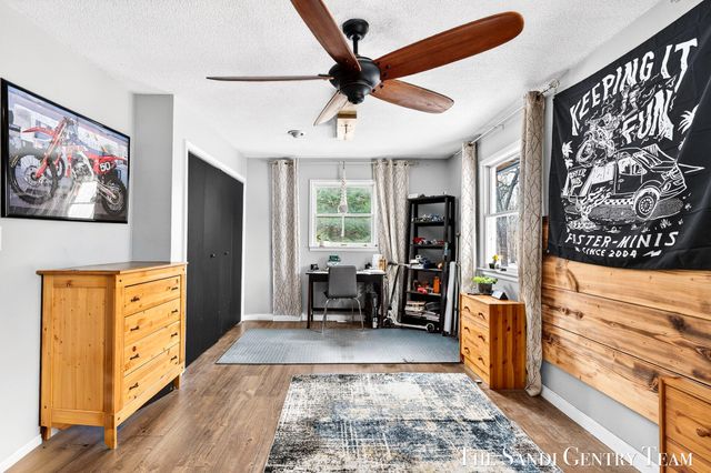 10816 168th Avenue, Grand Haven, MI 49417