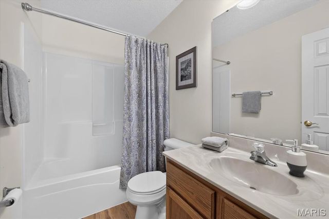 2762 Samuel Drive, Dardenne Prairie, MO 63368
