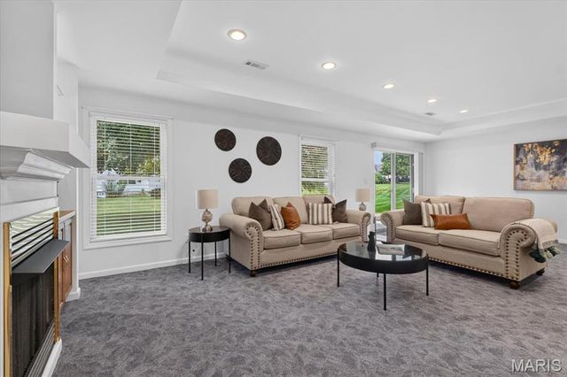 2762 Samuel Drive, Dardenne Prairie, MO 63368