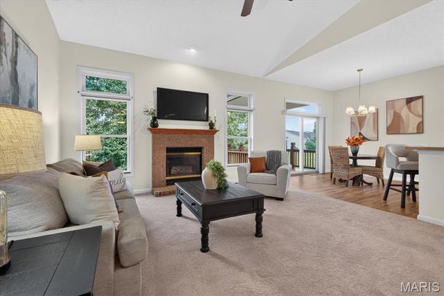 2762 Samuel Drive, Dardenne Prairie, MO 63368
