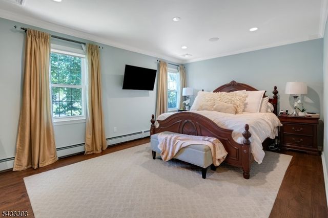 10 Fairview Ave, Summit City, NJ 07901