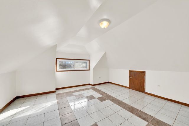 6431 S Maplewood Avenue, Chicago, IL 60629