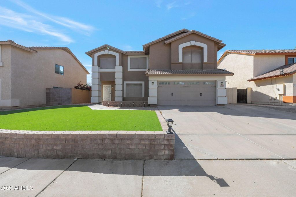 Image 2 of property listing at 18160 N 89TH Lane, Peoria, AZ 85382