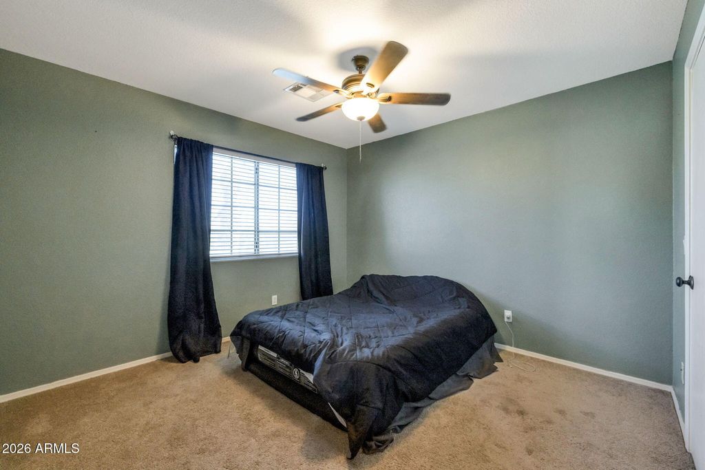 Image 23 of property listing at 18160 N 89TH Lane, Peoria, AZ 85382