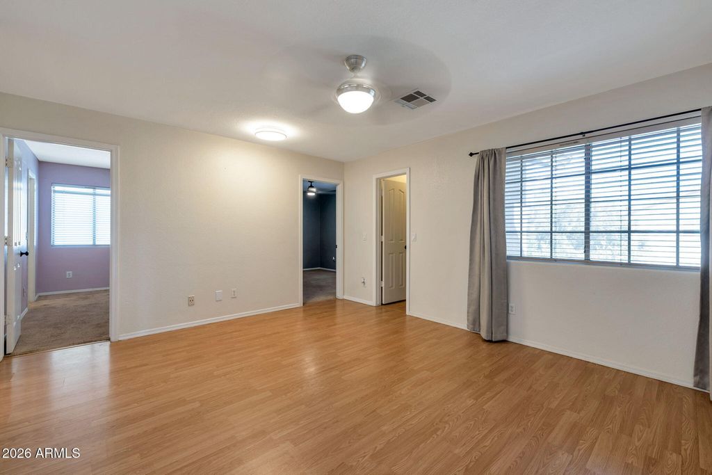 Image 25 of property listing at 18160 N 89TH Lane, Peoria, AZ 85382